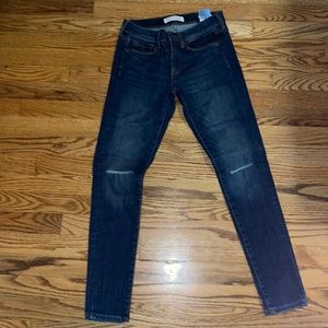 Banana Republic clemence (dark) wash. Skinny Ankle. Size 25 (2). Barely worn.